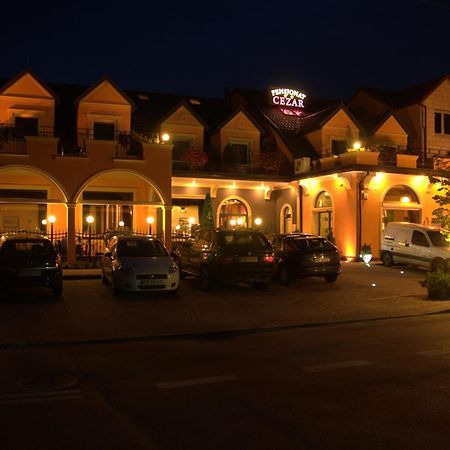 Pensjonat Cezar Siemiatycze Extérieur photo