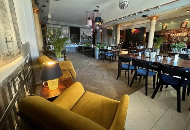Pensjonat Cezar Siemiatycze Extérieur photo